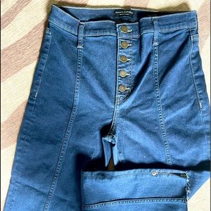 Women’s BR jeans. Never worn.27L